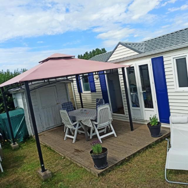 Chalet Sonnenschein Bredene Buitenkant foto